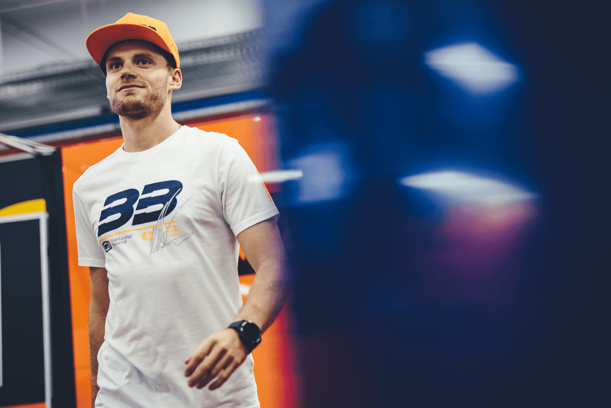 100% BB33 Signature T-Shirt - White - Medium BB-32140-000-11 - Electrek Moto