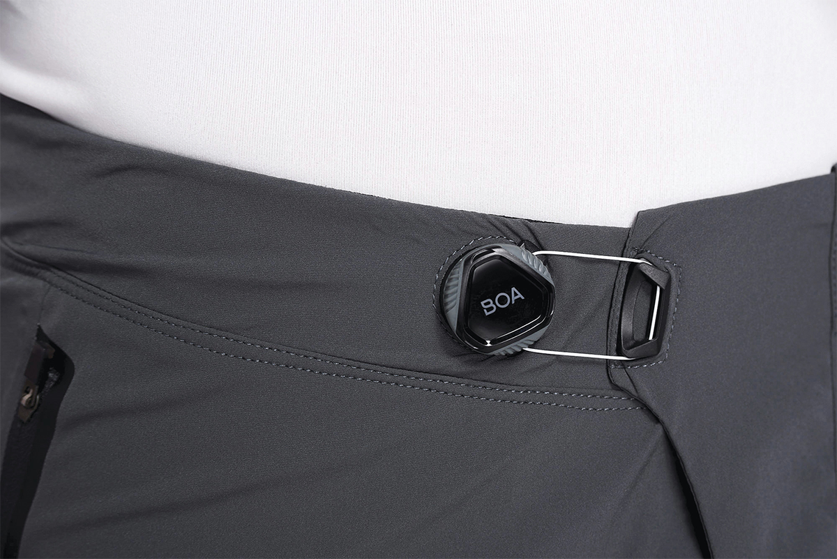 Celium Shorts - Charcoal - US 38